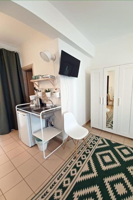 Comfy City Hideaway กาลามาตา ภายนอก รูปภาพ