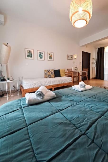 Comfy City Hideaway กาลามาตา ภายนอก รูปภาพ